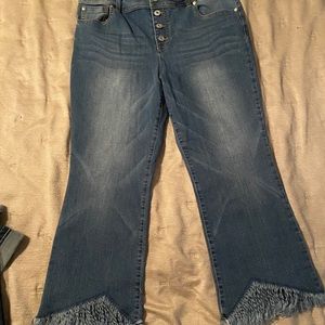 INC Cropped denim jean